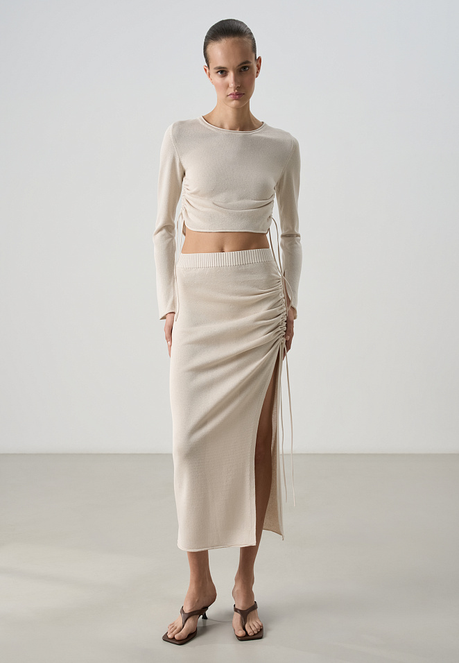 Топ на кулиске с длинным рукавом 