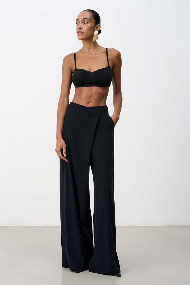 Широкие брюки на запах