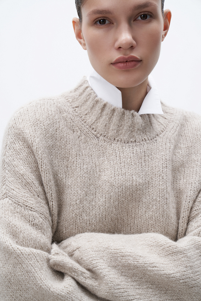 Объемный джемпер из шерсти альпака