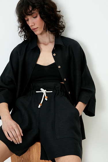 Шорты из 100% льна на кулиске