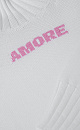 Трикотажный джемпер из 100% хлопка. Модель свободного силуэта со спущенной линией плеч, высоким воротом и вывязанной надписью "Amore" на груди.