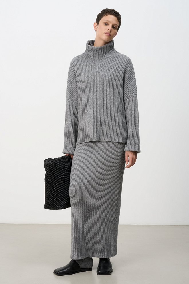 Джемпер в рубчик из кашемира и шерсти