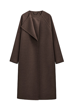 коричневый Шерстяное пальто из двусторонней ткани. Модель прямого кроя без воротника. Застежка на скрытые магнитные пуговицы. Изделие без подкладки. Модель декорирована асимметричным лацканом. Пояс из экокожи в комплекте.