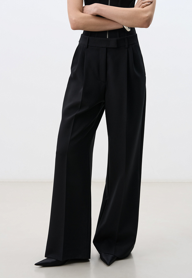 Классические брюки из шерсти