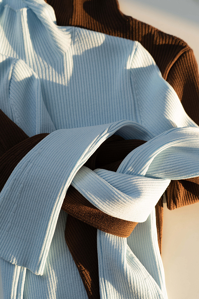 Укороченная водолазка из вискозы