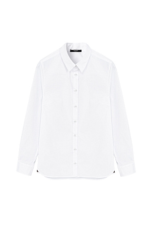 белый Классическая рубашка из хлопка. Модель прямого кроя, с длинными рукавами с манжетами, отложным воротником и застежкой на пуговицы.