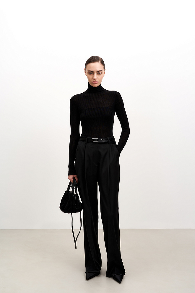 Трикотажная водолазка из шерсти мериноса 