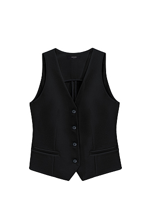 черный Классический жилет из поливискозы. Модель приталенного силуэта с имитацией карманов и v-образным вырезом. Застежка на пуговицы.