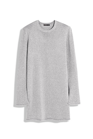 бежевый Трикотажное платье длины мини из вискозы с добавлением люрекса. Модель свободного силуэта с круглой горловиной и длинными рукавами. Края изделия декорированы валиком.