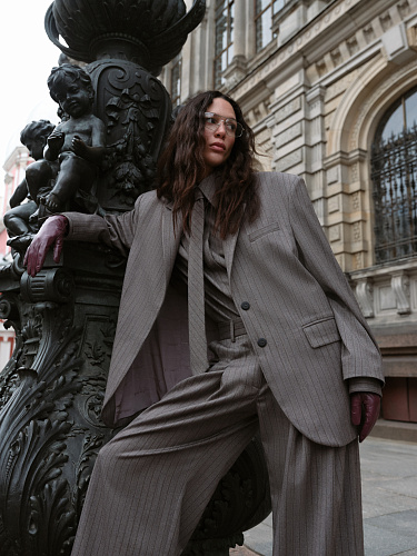 Жакет с застежкой на скрытые пуговицы