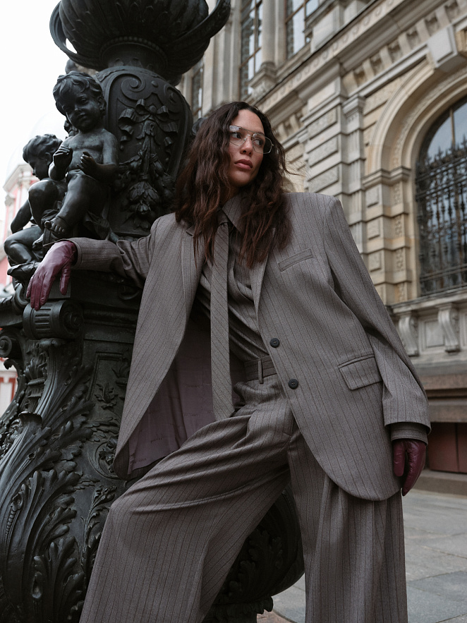 Жакет с застежкой на скрытые пуговицы