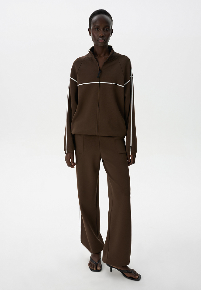 Спортивный бомбер на кулиске