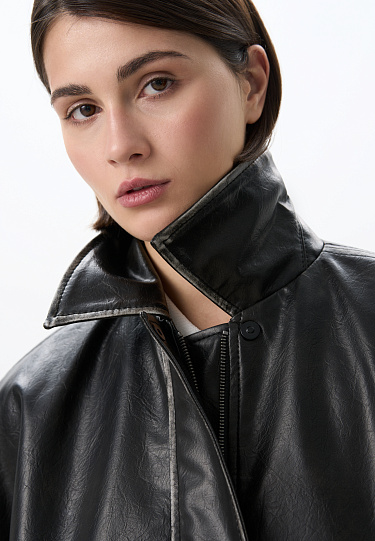 Куртка из экокожи с потертостями 