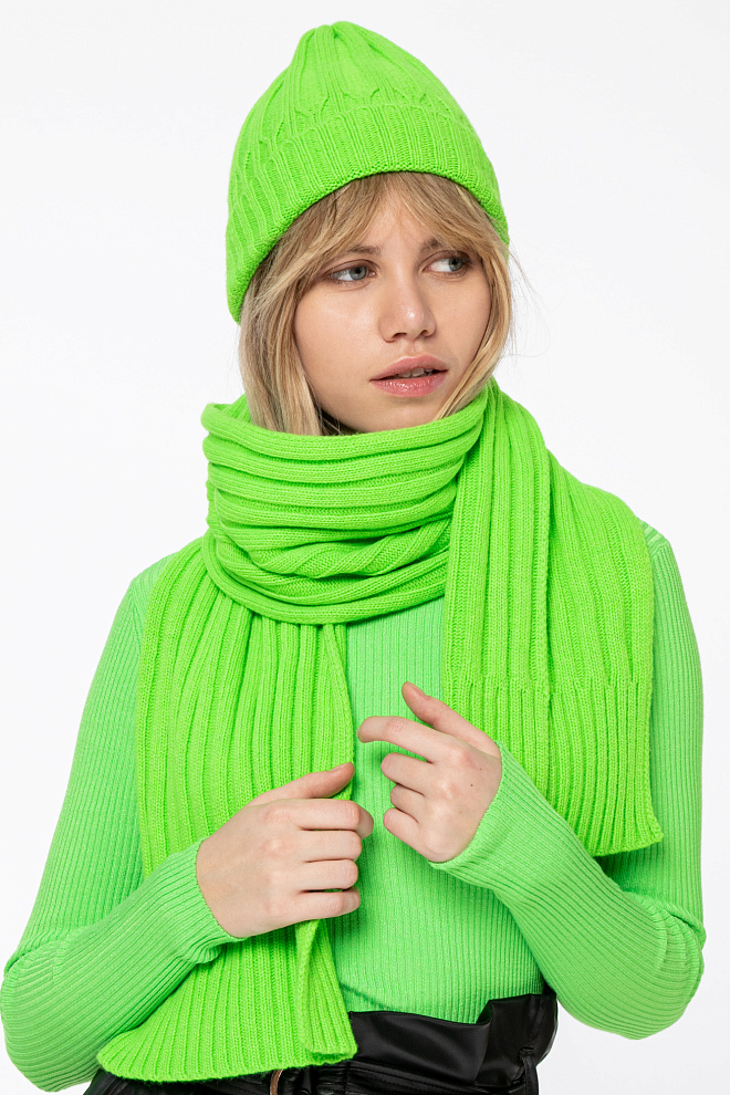 Шарф в широкий рубчик