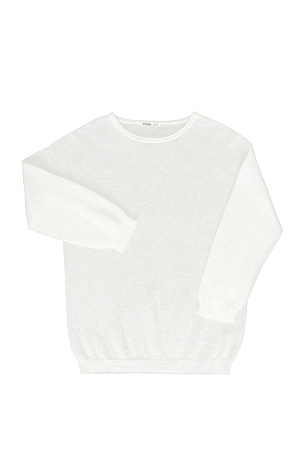 белый Длинный полупрозрачный трикотажный джемпер из мериносовой шерсти экстрафайн с добавлением шерсти альпака. Модель свободного силуэта, со спущенной линией плеч, длинными рукавами и неглубоким круглым вырезом горловины. Манжеты рукавов и низ изделия выполнены в рубчик.