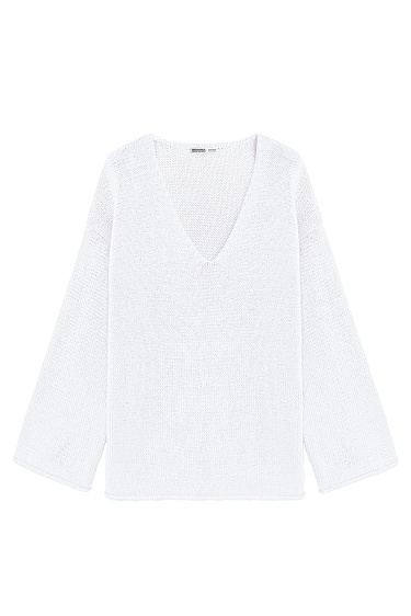 Джемпер с V-образным вырезом