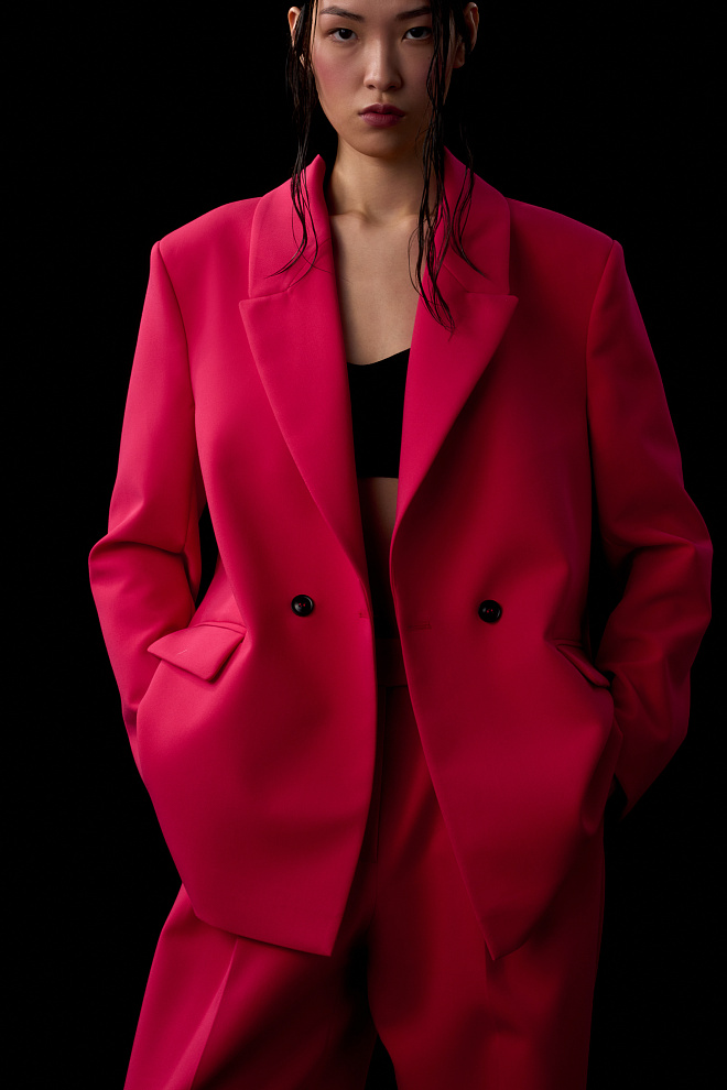 Классический костюм с брюками палаццо