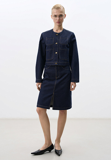 Джинсовый жакет с накладными карманами