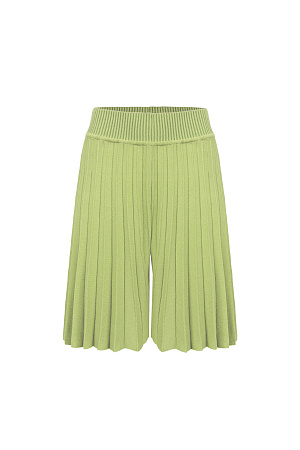 зеленый Трикотажные шорты плиссе из вискозы. Модель с эластичным поясом.
