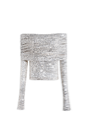 серебро Топ с пайетками. Модель приталенного силуэта с длинным рукавом и открытой линией плеч. На подкладке. 