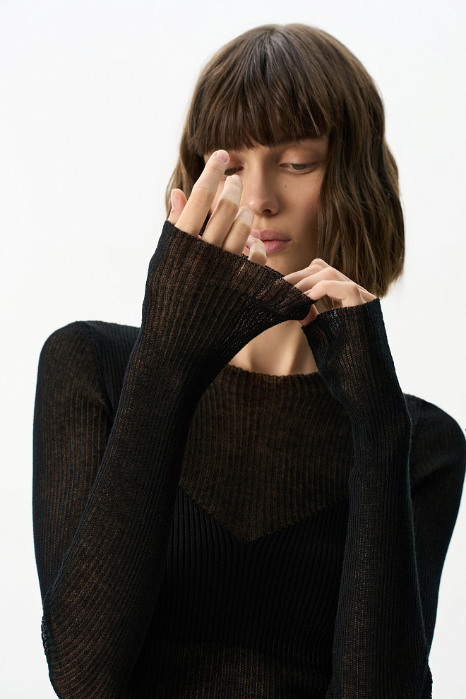 Топ с комбинированной вязкой