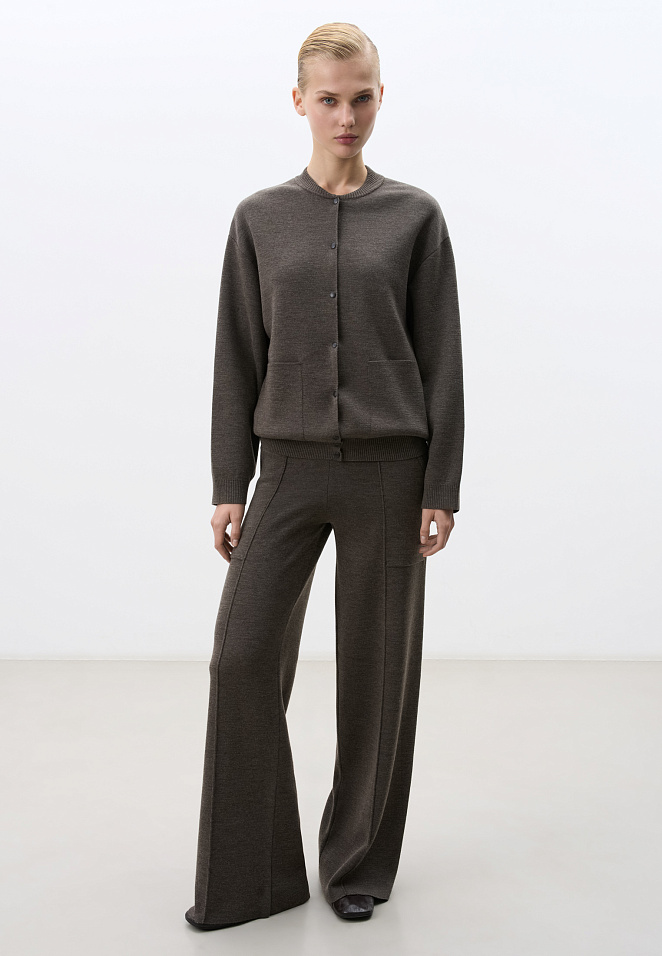 Трикотажные брюки прямого кроя 