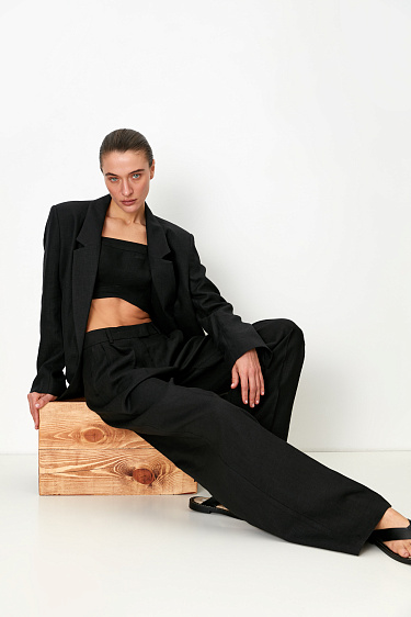 Жакет с разрезами по бокам из 100% льна