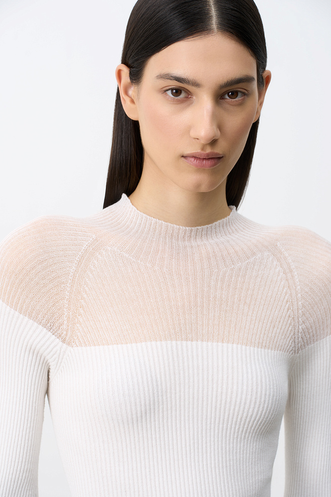 Цельновязаная водолазка из вискозы