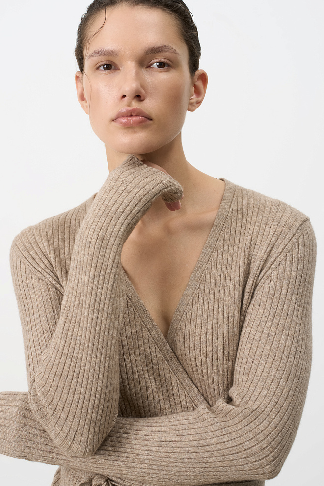 Трикотажное платье из шерсти и кашемира