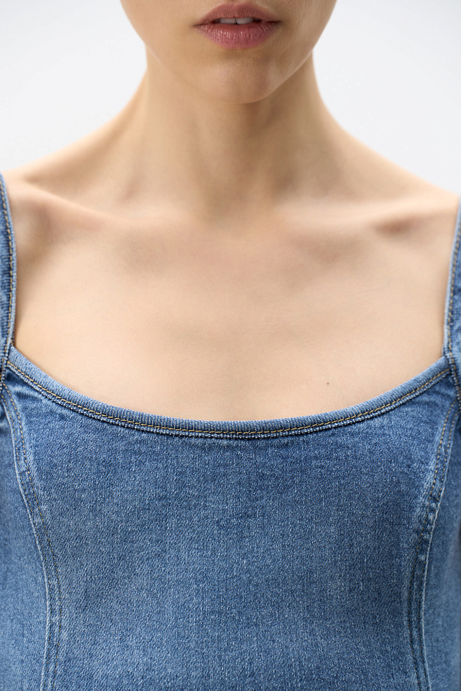 Джинсовое платье миди