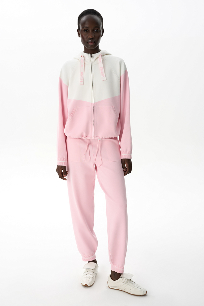 Спортивный бомбер с капюшоном 