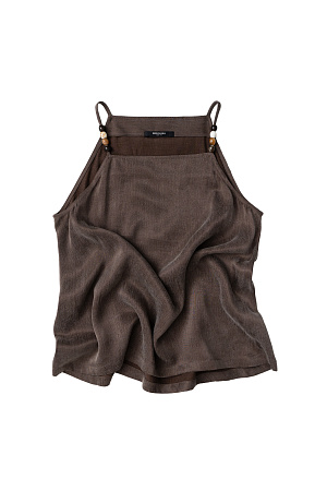 коричневый Топ из купры. Модель свободного силуэта, с прямым неглубоким вырезом, на тонких бретельках, декорированных бусинами.