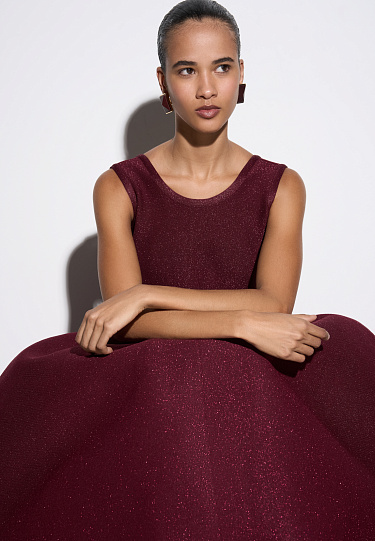 Трикотажное платье миди с люрексом