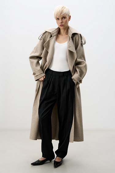 Пальто из шерсти с кокеткой