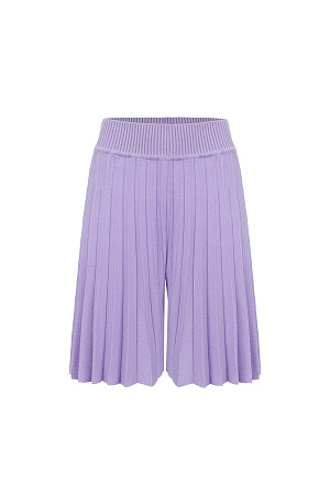 сиреневый Трикотажные шорты плиссе из вискозы. Модель с эластичным поясом.