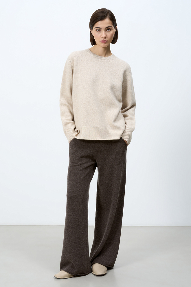 Джемпер из кашемира и шерсти с удлиненной спинкой