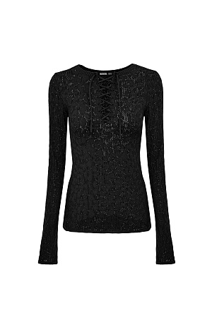 черный Трикотажный топ из органического хлопка. Модель с длинными рукавами и шнуровкой спереди. <br />
Изделие декорировано жаккардовым рисунком, имитирующим пятна леопарда. <br />
Органический хлопок - более экологичная и безопасная альтернатива обычному хлопку, выращенная без использования химикатов.