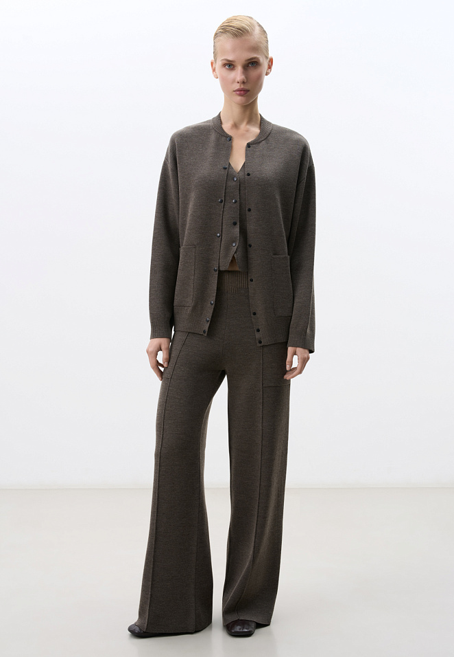 Трикотажные брюки прямого кроя 