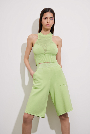 Спортивные шорты из вискозы