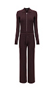 Трикотажный комбинезон из смесовой шерсти с добавлением кашемира. Длинные рукава, пояс на кулиске и отложной воротник. Застежка на молнию.