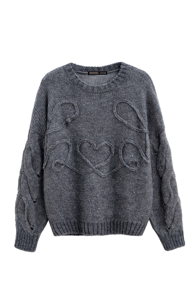Джемпер с объемным декором