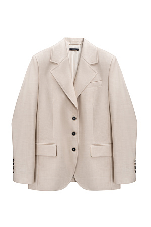 бежевый Однобортный жакет из шерсти. Модель свободного силуэта с лацканами, боковыми карманами с клапанами и карманом на груди. Застежка на три пуговицы. Изделие выполнено на подкладке. Дополнить образ можно брюками или юбкой.