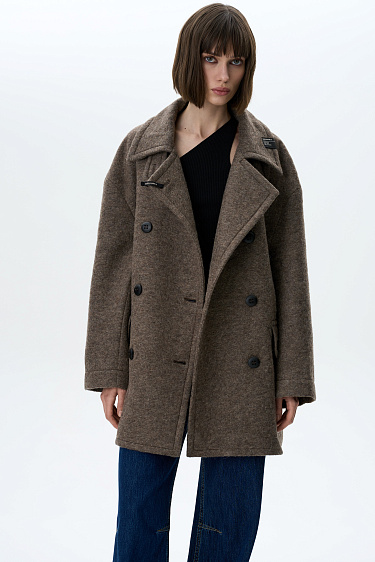 Двубортное пальто 