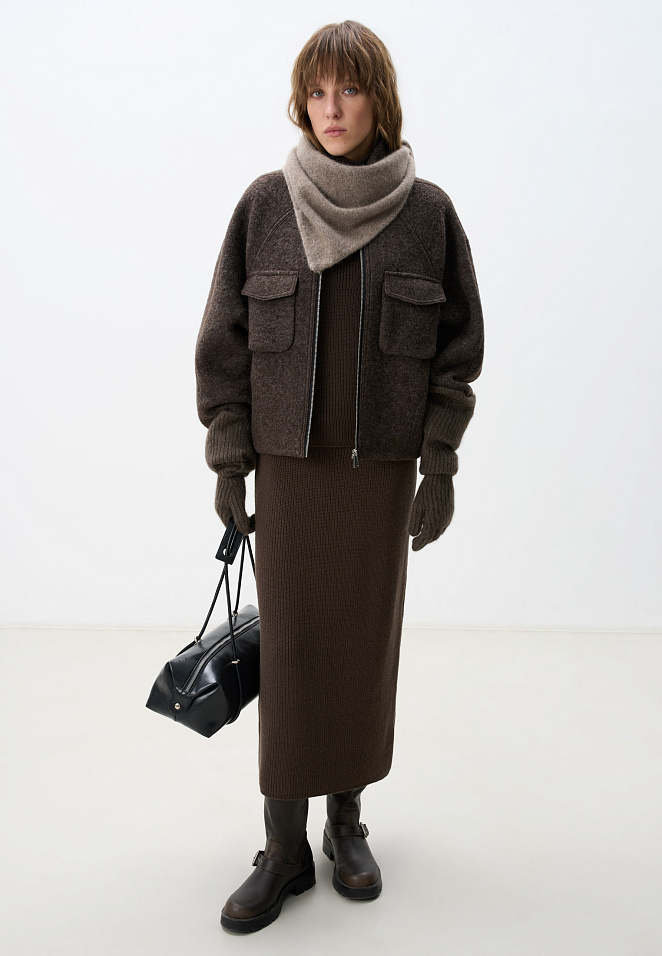 Шерстяная куртка на подкладке