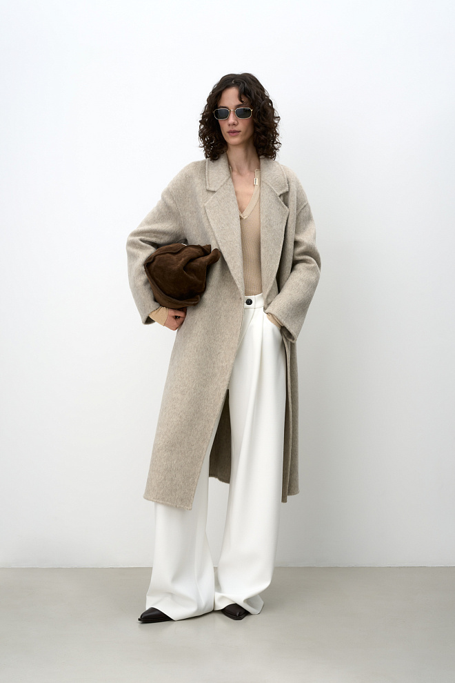 Двубортное пальто из шерсти