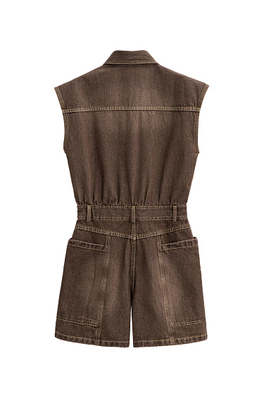 Джинсовый комбинезон с большими карманами