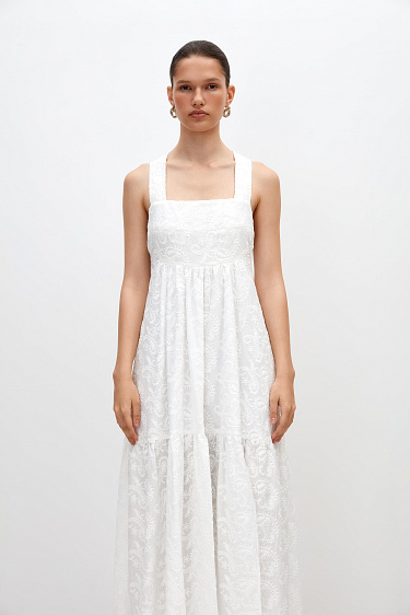 Сарафан из 100% хлопка с объемной вышивкой