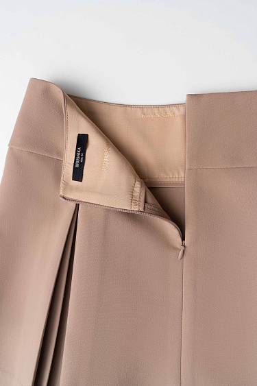 Юбка мини с веерными складками