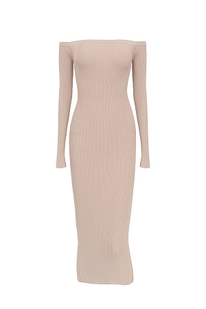 бежевый Трикотажное платье из вискозы с открытой линией плеч. Модель приталенного силуэта с разрезом сзади.