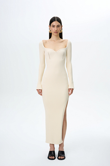 Трикотажное платье из вискозы с фактурным лифом